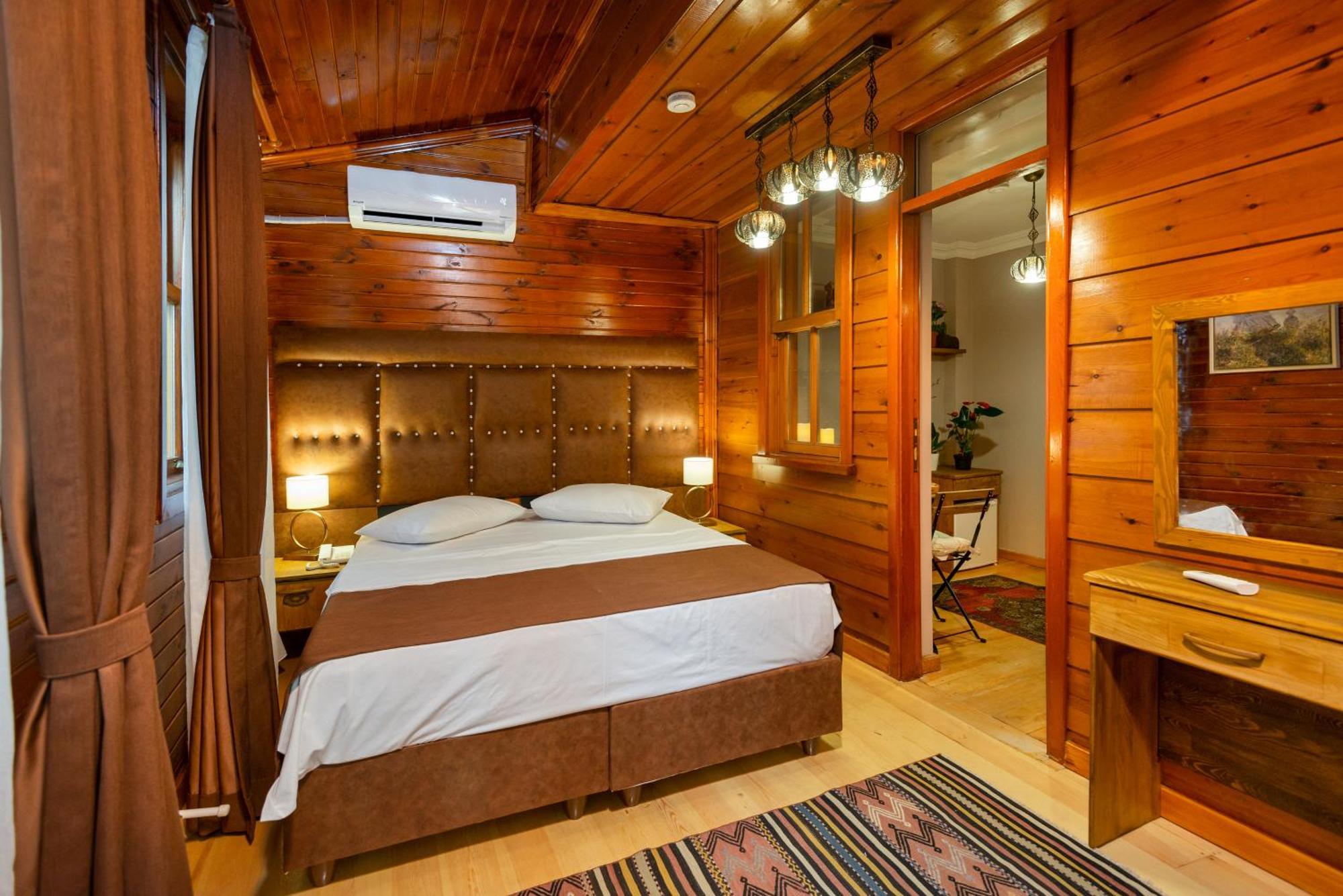 Wonder Wood Hotel Истанбул Екстериор снимка